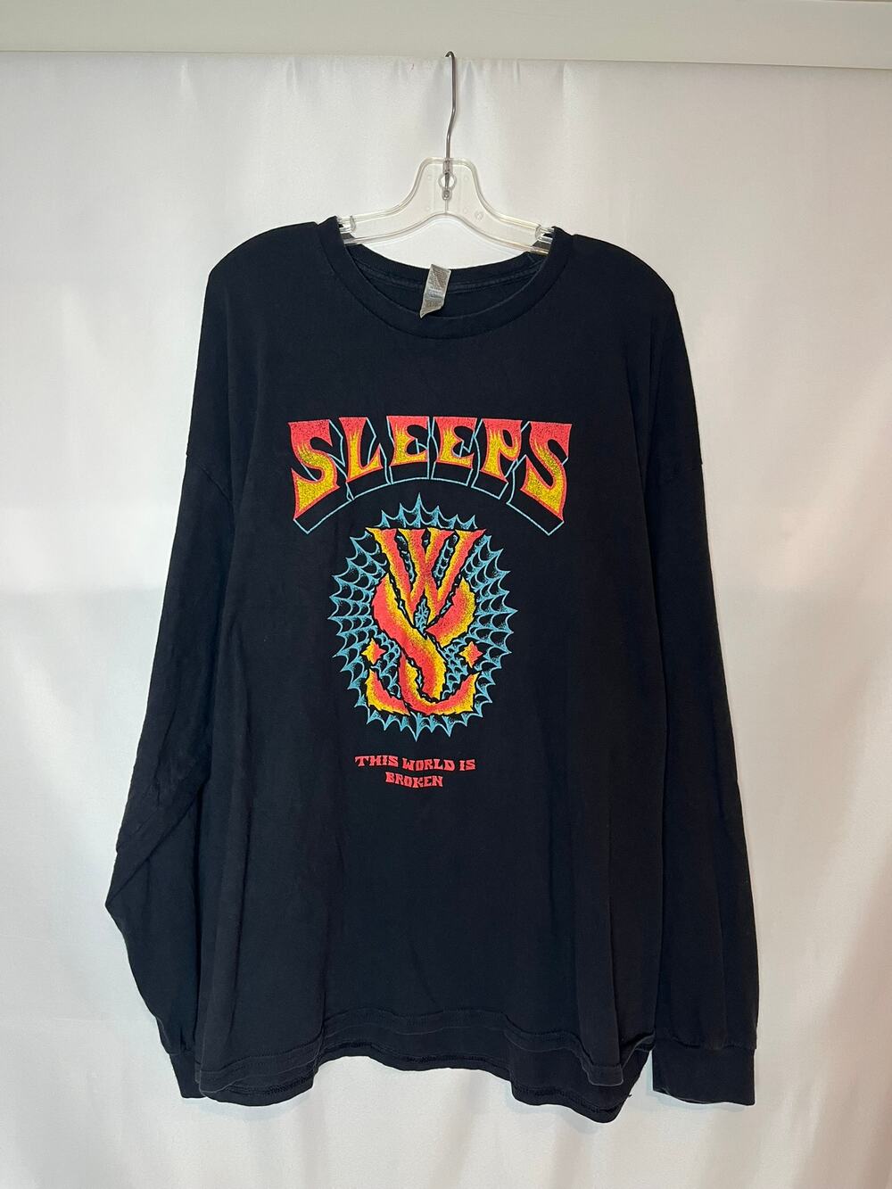 While She Sleeps “This World Is Broken” Long Sleeve — 3XL